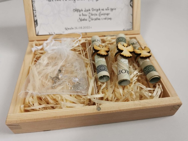 pudełko na pieniądze chrzest święty zdj1.jpg